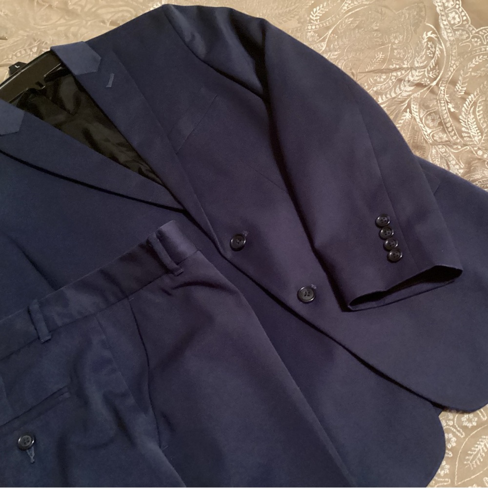 2 piece Boys suit infinity blue color size 14 Husky.